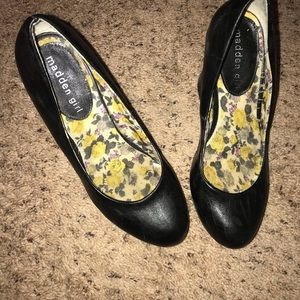 Madden Girl Black Wedge Heels Size 8